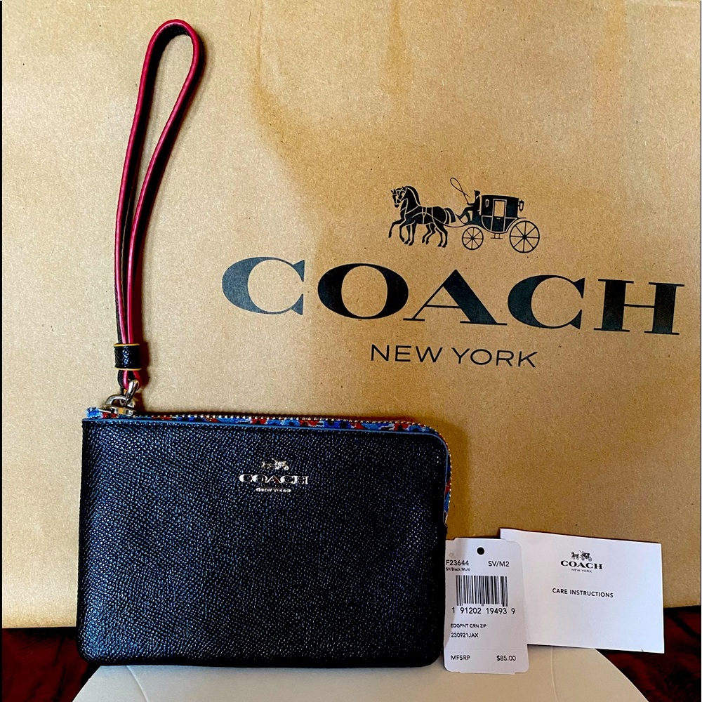 NWT AUTHENTIC Coach Black Canvas Wristlet